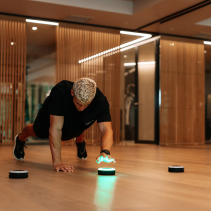 VOON DOT VOON SPORTS - Feeberse